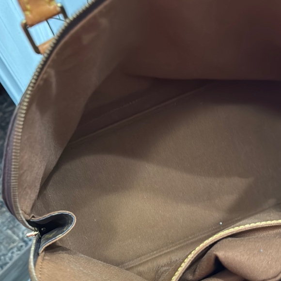 Louis Vuitton Brown and Tan Monogram Satchel - Picture 9 of 14